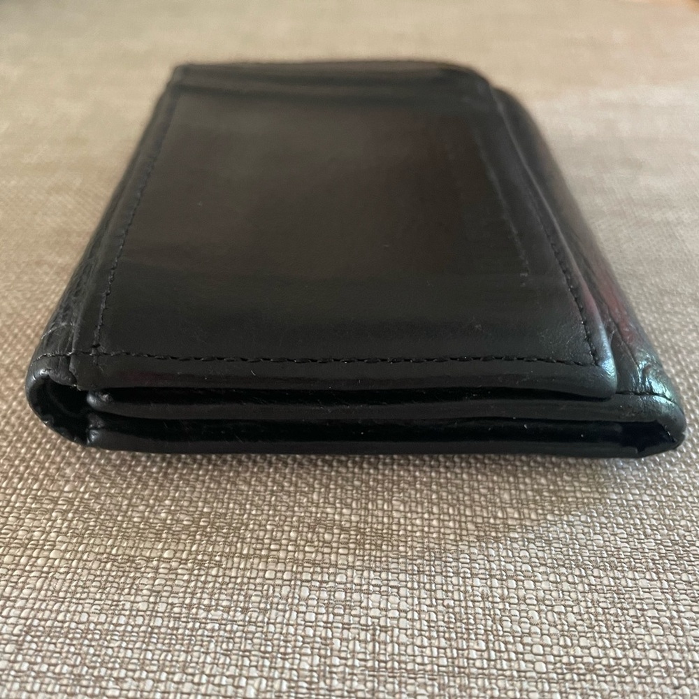 Harley-Davidson Trifold Wallet - Picture 12 of 14